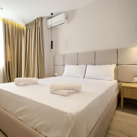 Blue Apartmán Golem (Tirana)