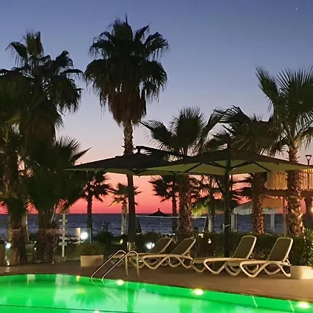 Lägenhet Blue By Comfort Golem (Tirana)